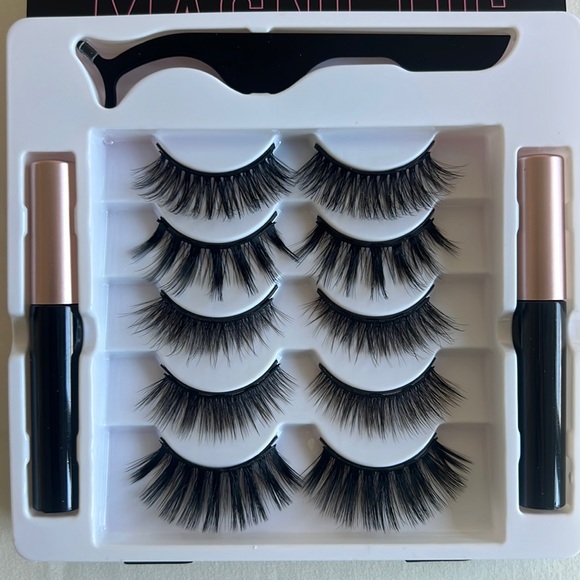Other - Magnetic Eyelashes & Eyeliner Kit,5 Pairs Different Eyelashes Styles